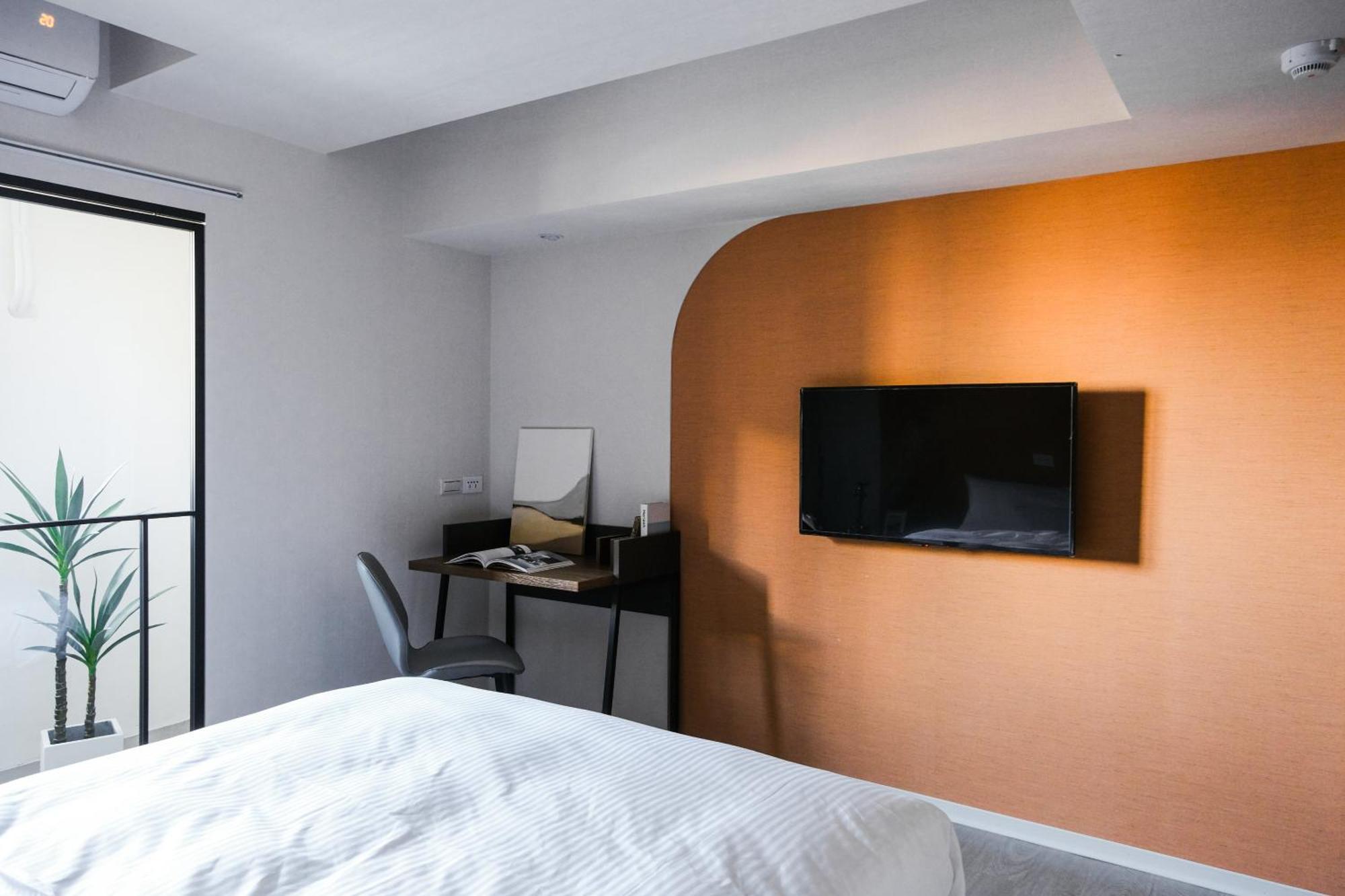 Giant Rich Hotel Тайбэй Экстерьер фото